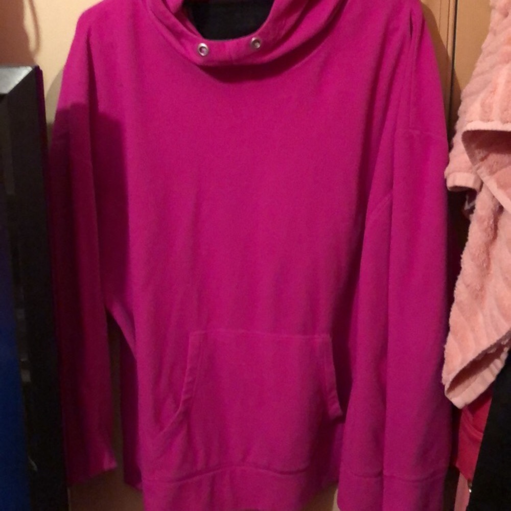 Pink hooded sweat shirt size 3x